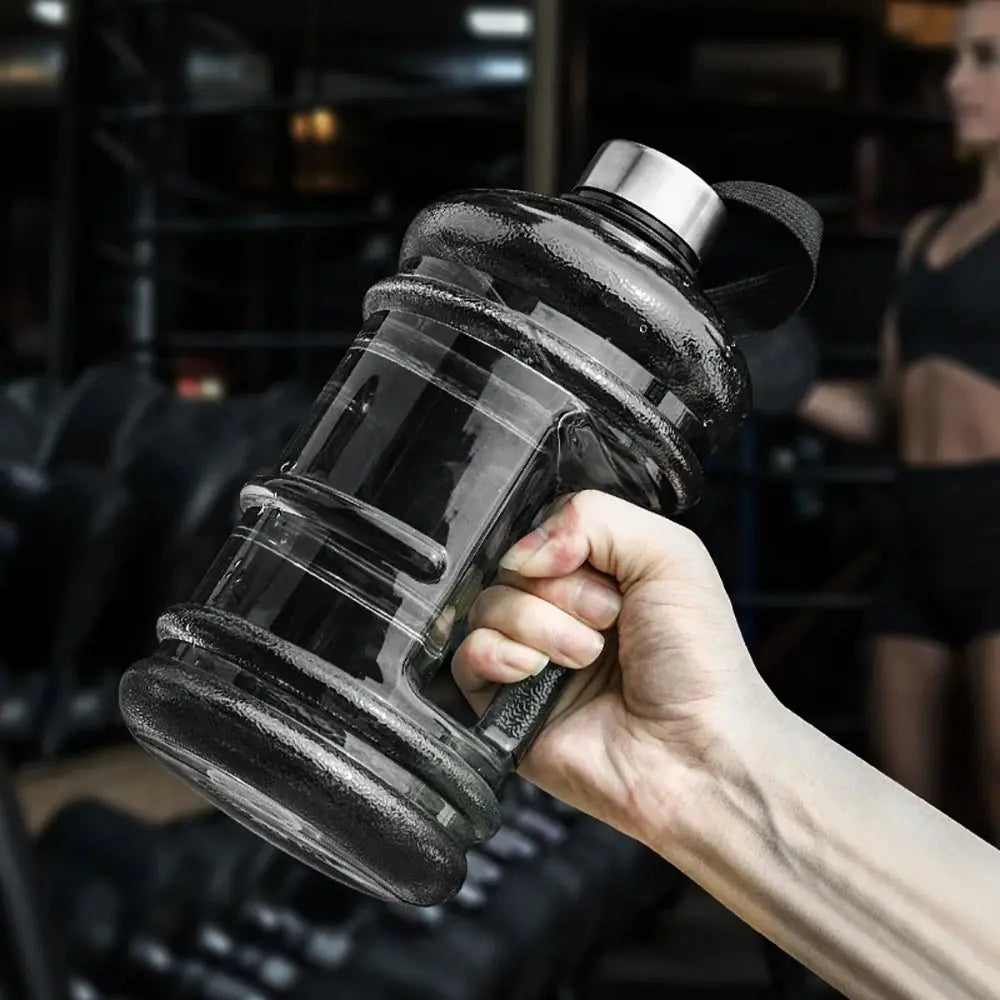 2L Gallon Trinkflasche PETG – Großkapazität mit Tragegriff, Zeitmarkierung & BPA-frei | Thryvo Fitness