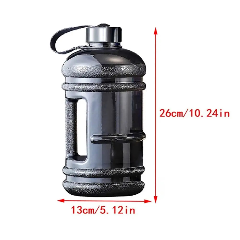 2L Gallon Trinkflasche PETG – Großkapazität mit Tragegriff, Zeitmarkierung & BPA-frei | Thryvo Fitness